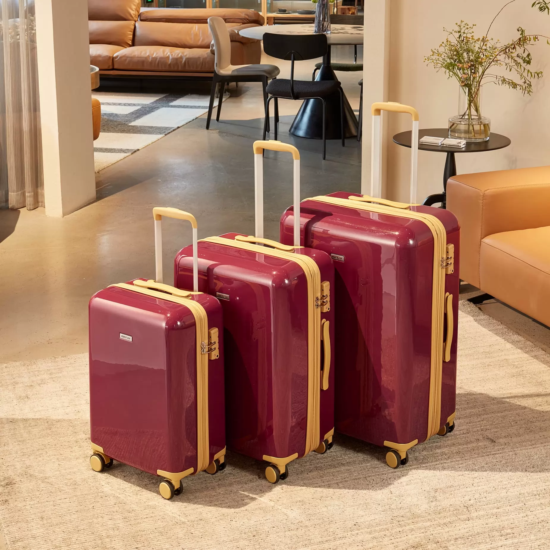 3-piece Travel Luggage Sets. Trolley Luggage with Spinner Wheels. Gradient color luggage with TSA Lock Lightweight. Expandable ABS Hardshell Luggage for Men Women. 20''24''28''. Red