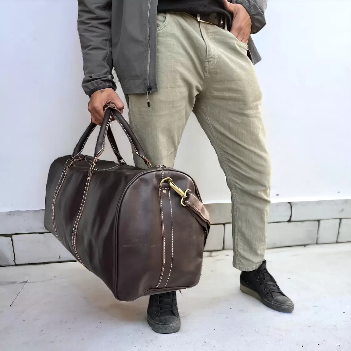 Leather Duffle Bag Men. Leather Weekender Luggage Bag . Leather Duffel Travel Bag 26 Inch