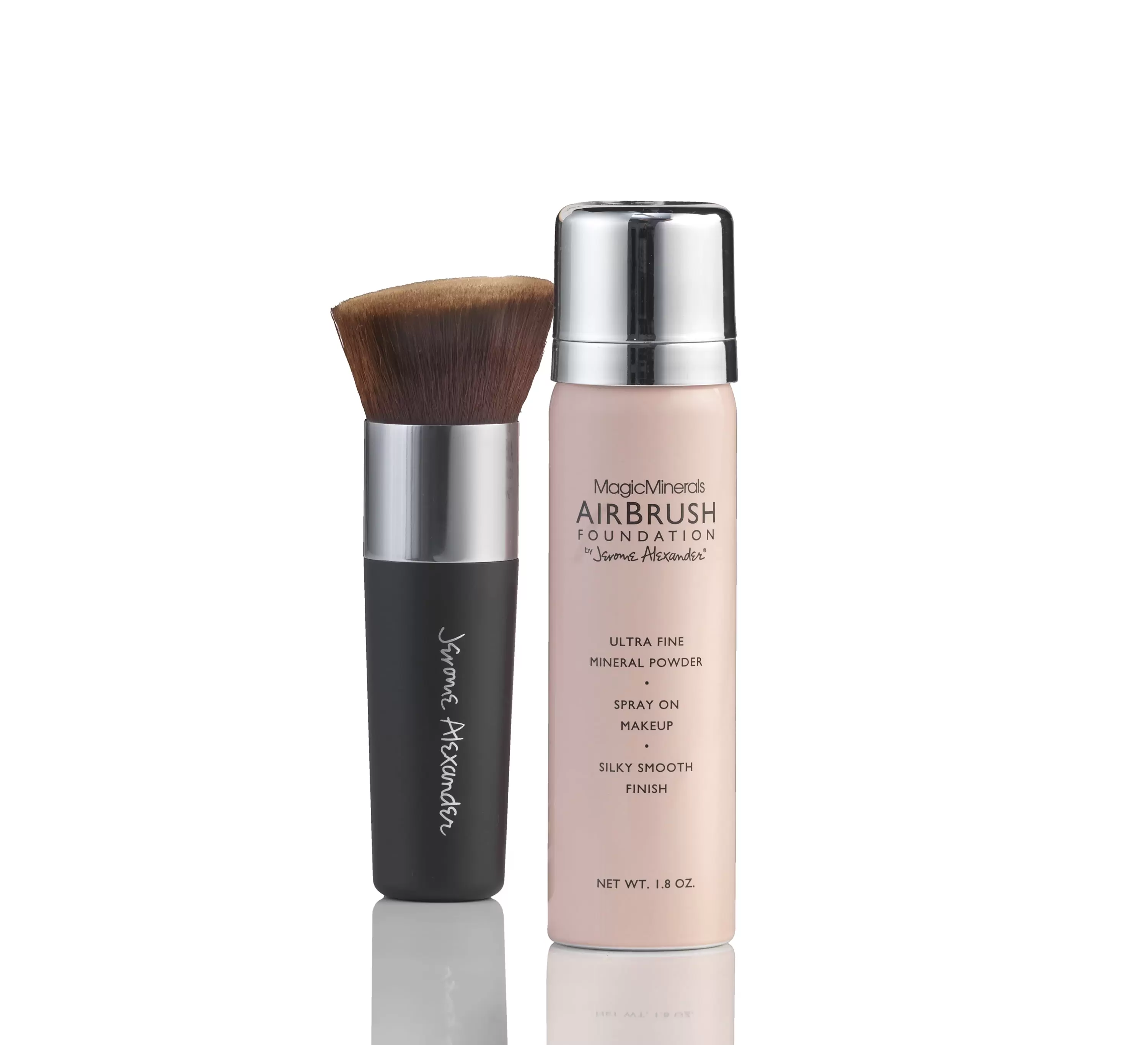 MagicMinerals AirBrush Foundation by Jerome Alexander. 2 Piece Set AirBrush Foundation and Kabuki Brush